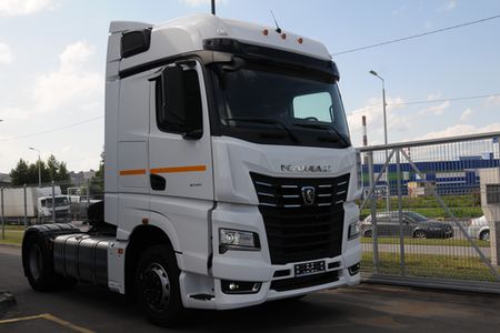 Седельный тягач КАМАЗ-54901